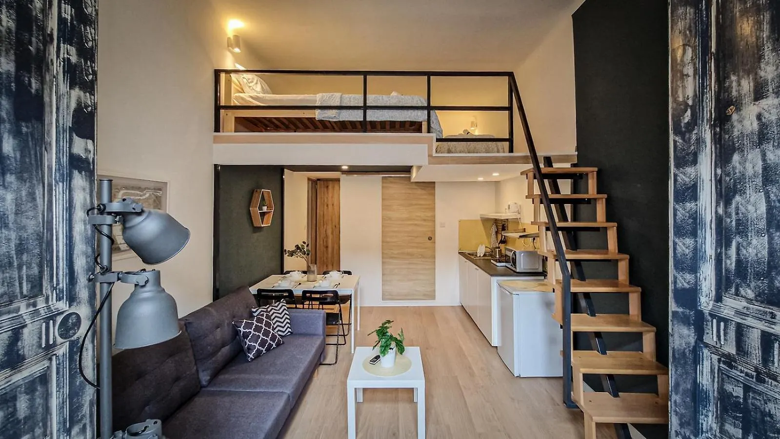 Red Viking Tiny Apartments ブダペスト