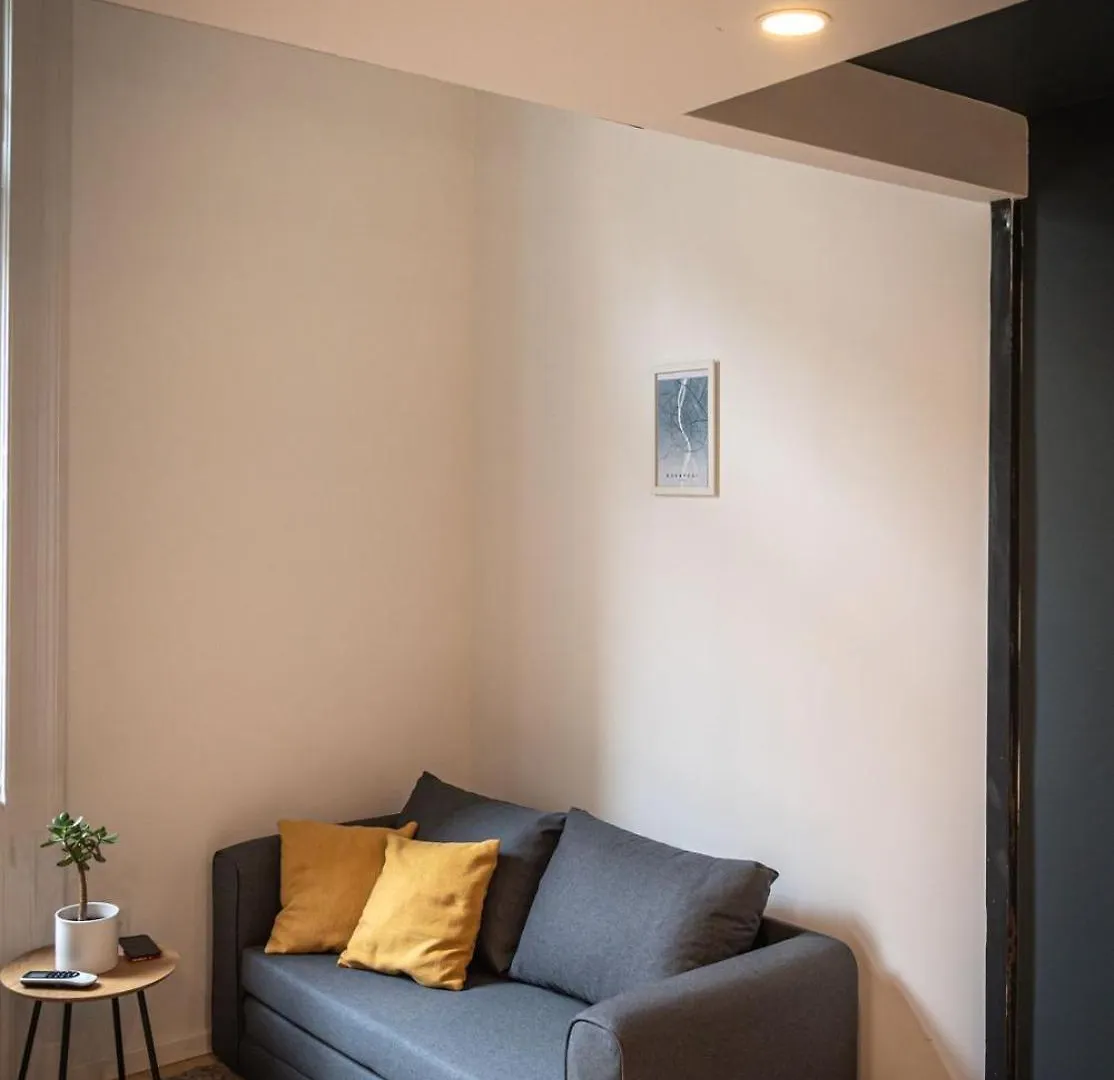 Red Viking Tiny Apartments ブダペスト