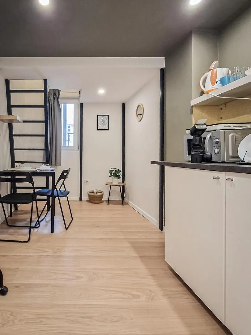 Red Viking Tiny Apartments ブダペスト
